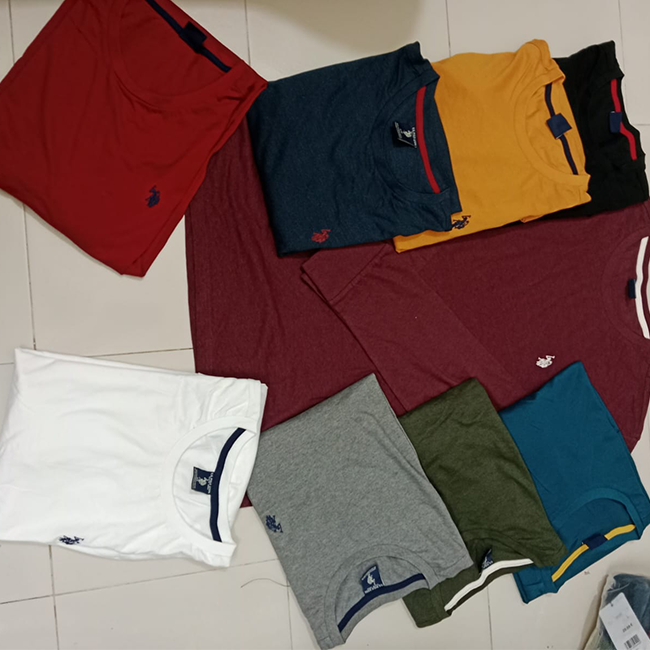 Navy blue রঙের লম্বা হাতার টি-শার্ট - Image 2