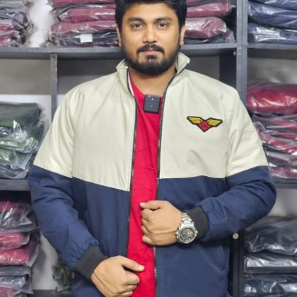 Winter high neck saskin padding jacket – Cream & Navy Blue