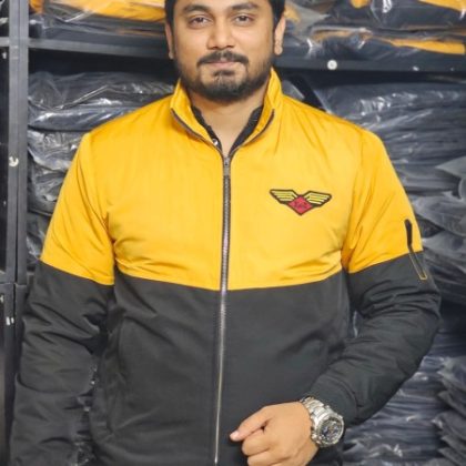 Winter high neck saskin padding jacket – Yellow & Navy Blue